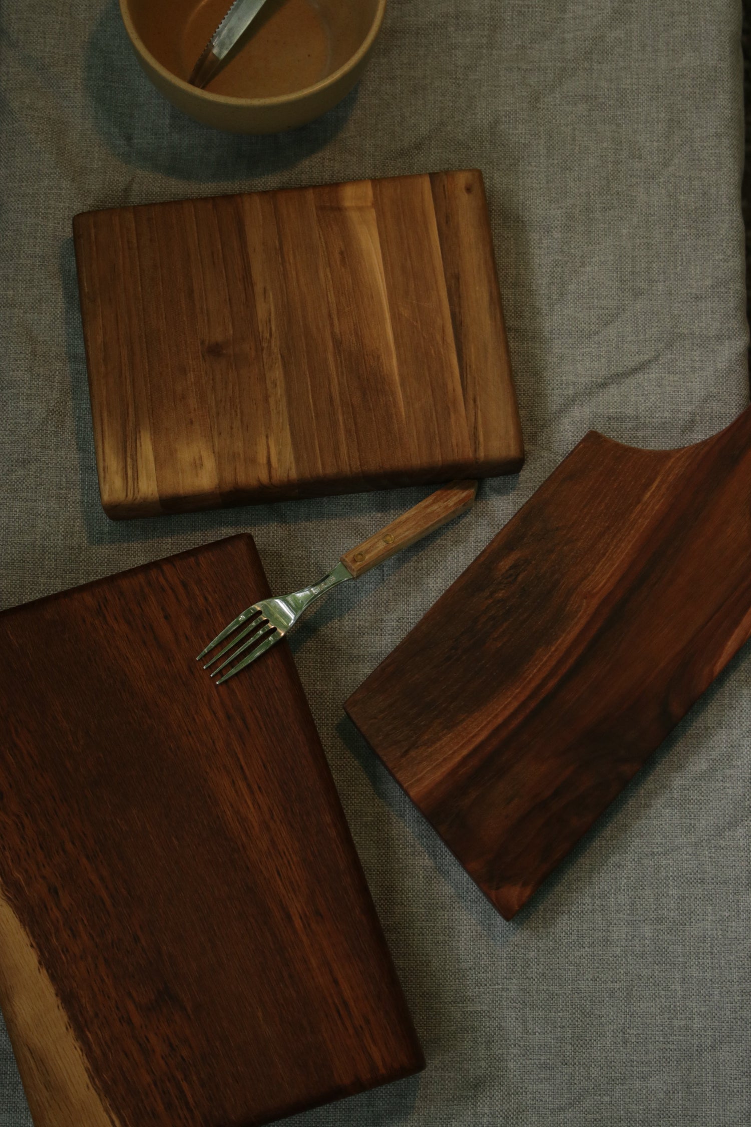 Kintsugi 金継ぎ – „Arannyal javított”