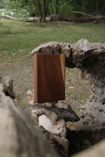 Sabi tölgyfa tálaló/vágódeszka